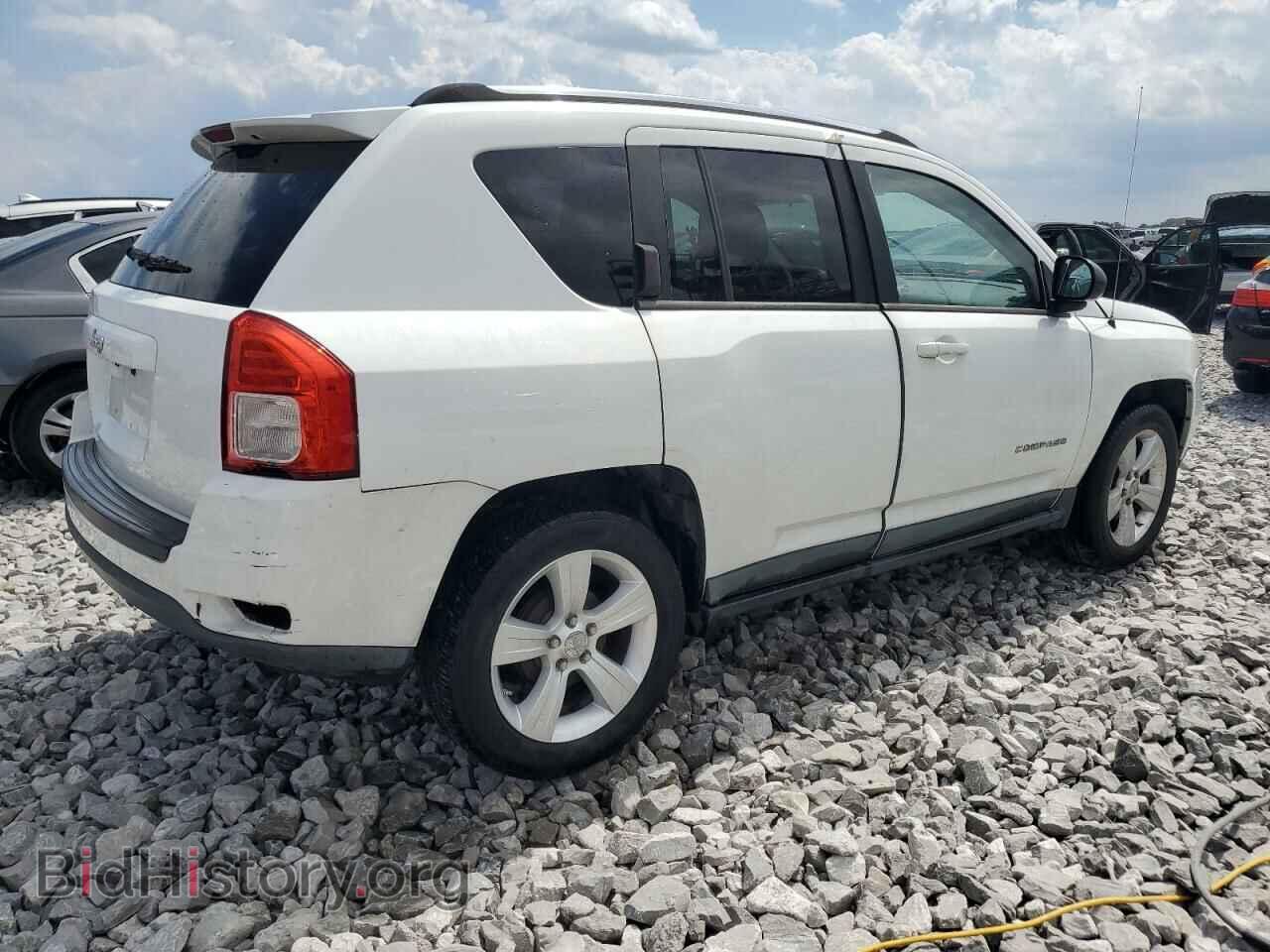 2011 JEEP COMPASS - VIN: 1J4NT1FB9BD241038 - Фото 3