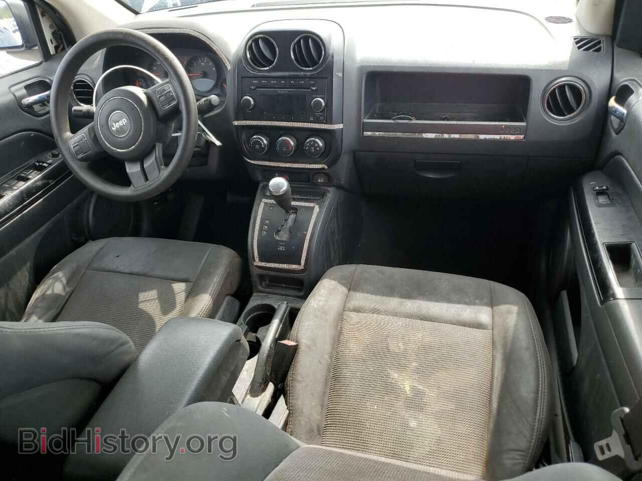 2011 JEEP COMPASS - VIN: 1J4NT1FB9BD241038 - Фото 8