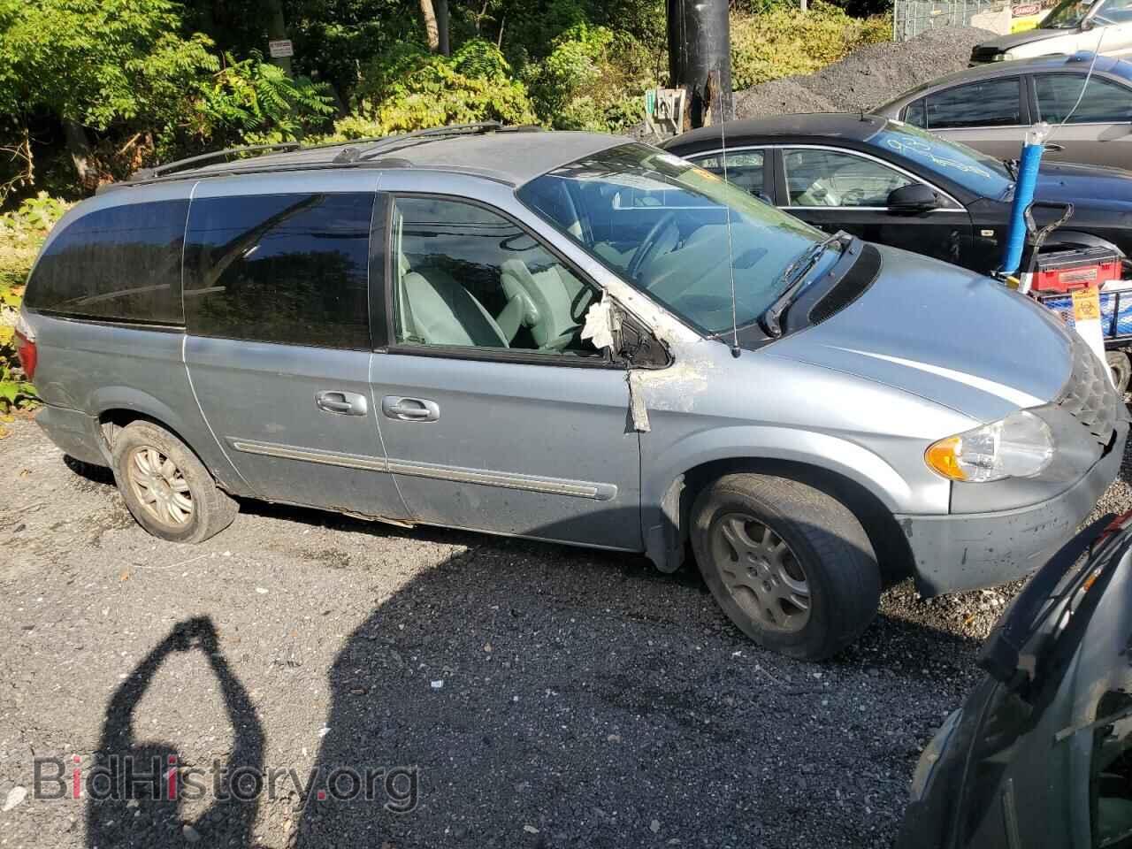 2005 CHRYSLER MINIVAN - VIN: 2C8GP54L25R586997 - Фото 4