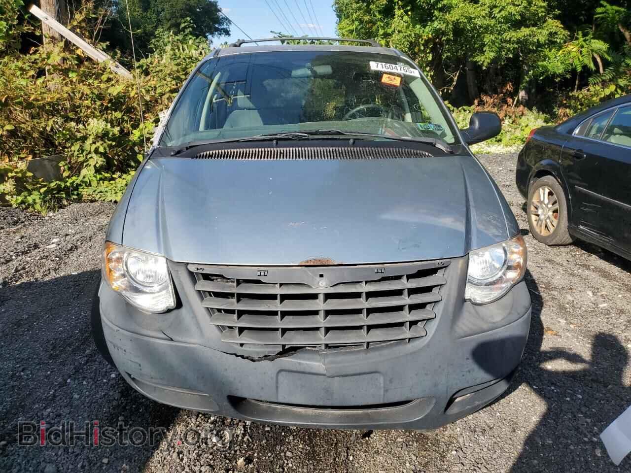 2005 CHRYSLER MINIVAN - VIN: 2C8GP54L25R586997 - Фото 5