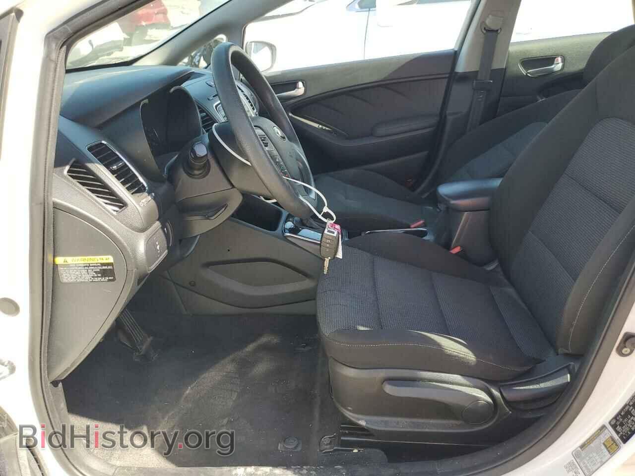 2017 KIA FORTE - VIN: 3KPFK4A73HE065533 - Фото 7