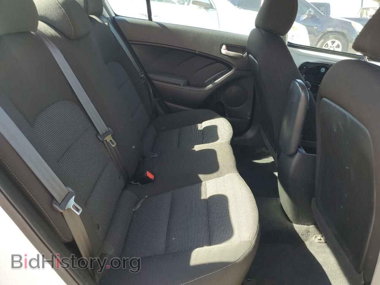 2017 KIA FORTE - VIN: 3KPFK4A73HE065533 - Фото 10