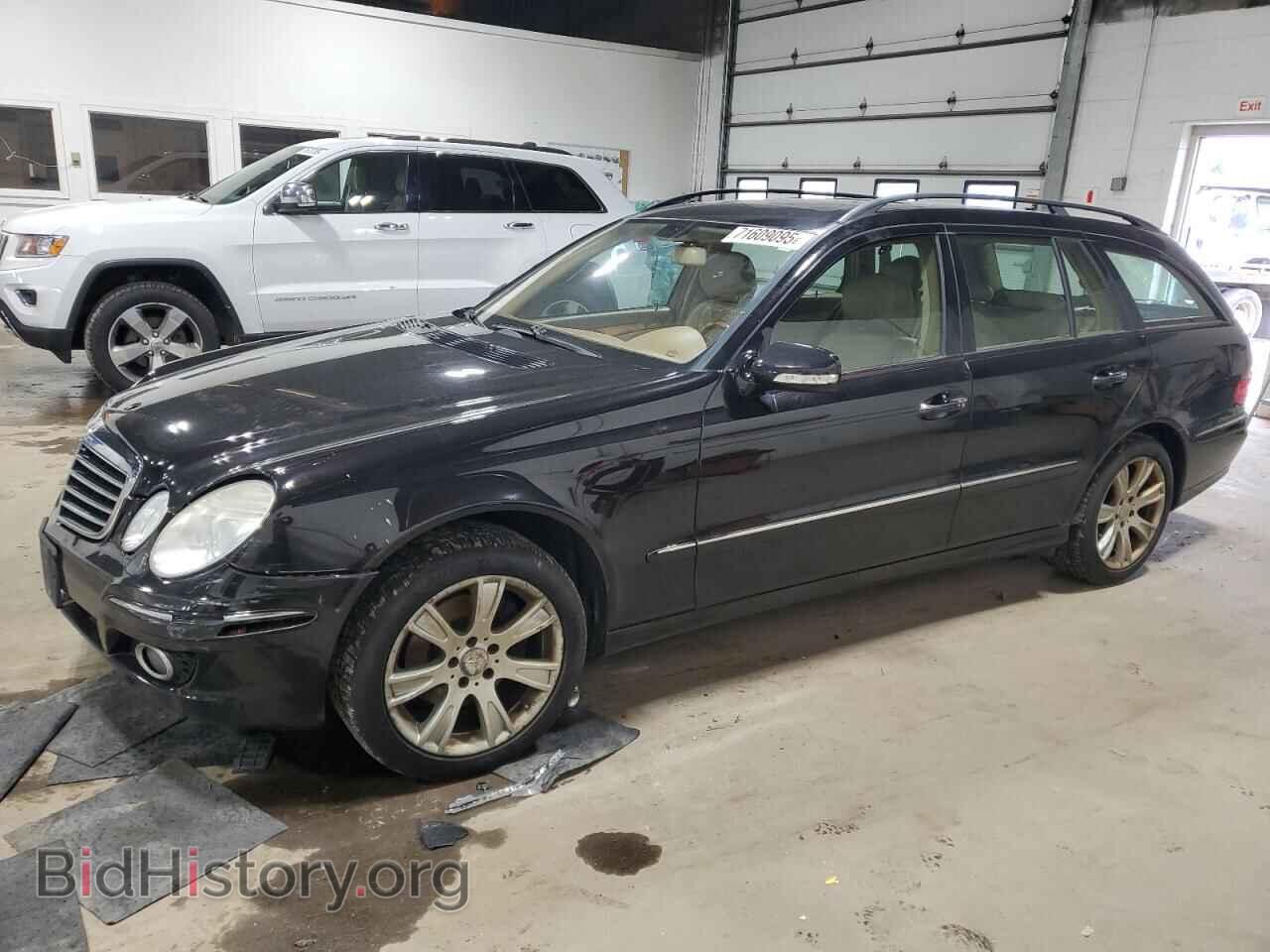 Photo WDBUH87X99B423820 - MERCEDES-BENZ E-CLASS 2009