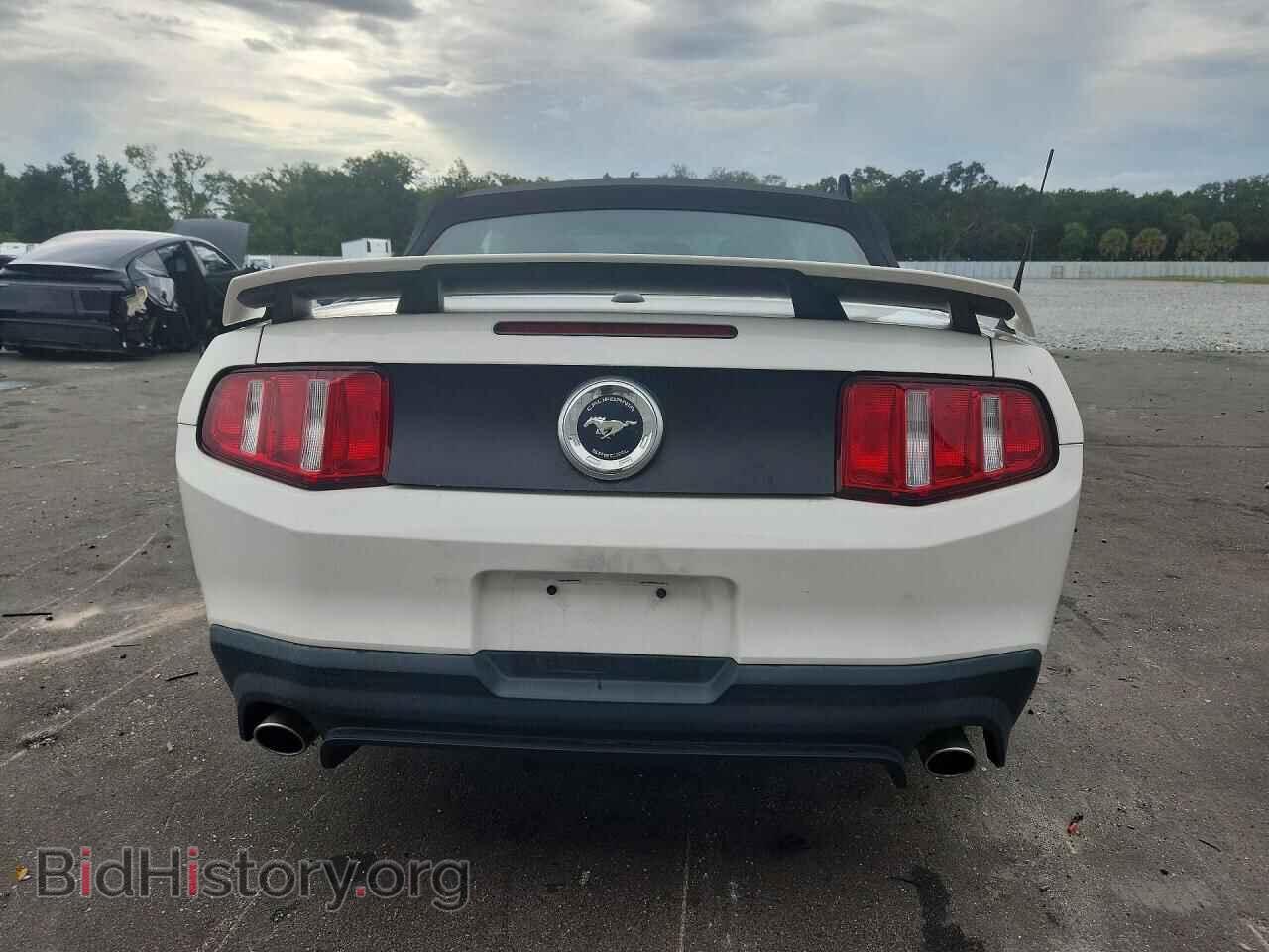 2012 Ford MUSTANG (VIN 1ZVBP8FF6C5217829) — photo 6 of 14