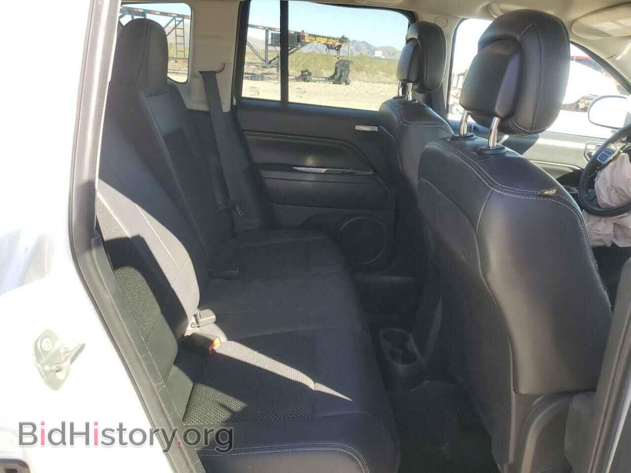 2014 JEEP COMPASS - VIN: 1C4NJDEB7ED816966 - Photo 10