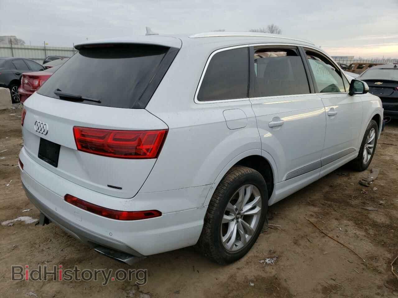 2019 AUDI Q7 - VIN: WA1AHAF76KD046008 - Фото 3