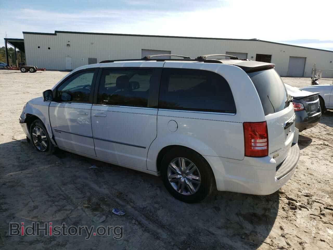 2010 CHRYSLER MINIVAN - VIN: 2A4RR5D15AR298527 - Фото 2