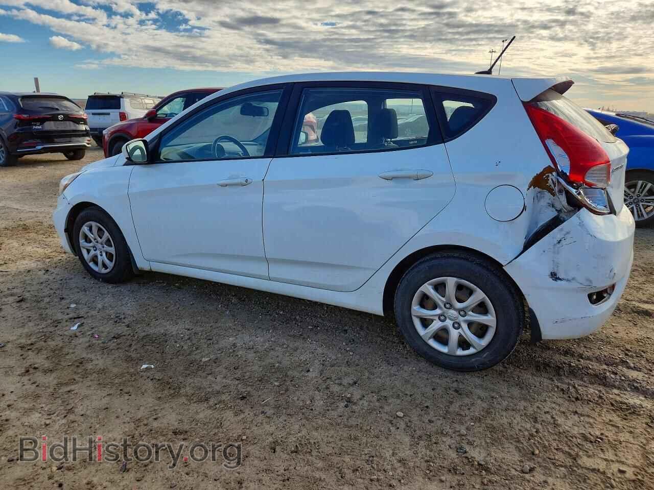 2014 HYUNDAI ACCENT - VIN: KMHCT5AE5EU172421 - Фото 2