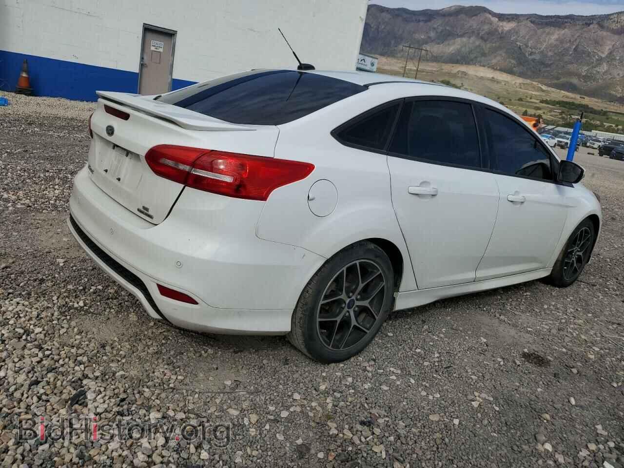 2015 FORD FOCUS - VIN: 1FADP3F2XFL217835 - Фото 3
