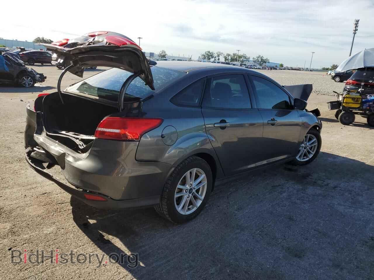 2018 FORD FOCUS - VIN: 1FADP3FE1JL299988 - Фото 3