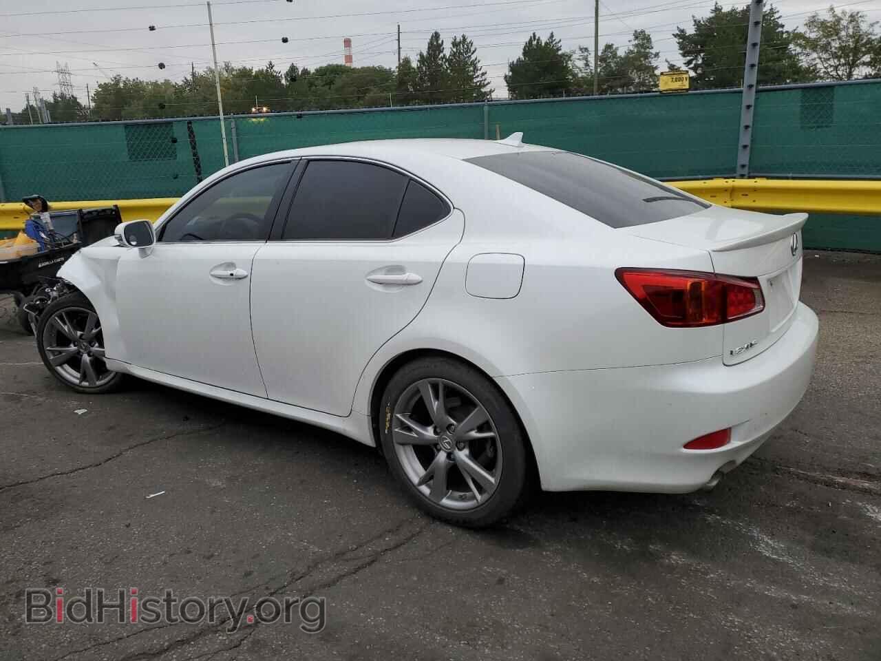 2010 LEXUS IS - VIN: JTHBF5C22A2097031 - Photo 2