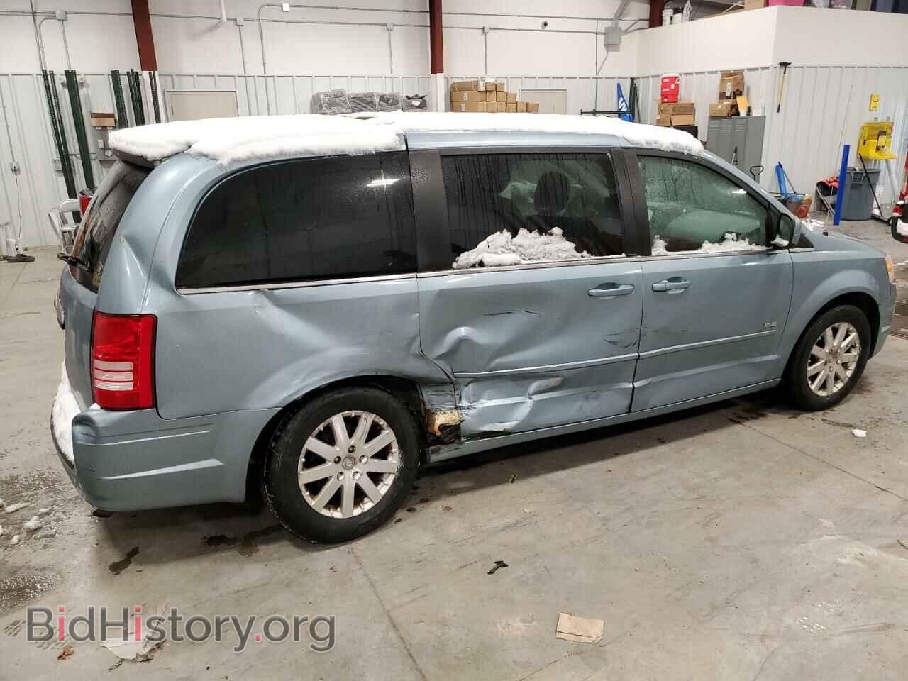 2008 CHRYSLER MINIVAN - VIN: 2A8HR54P78R843703 - Фото 3