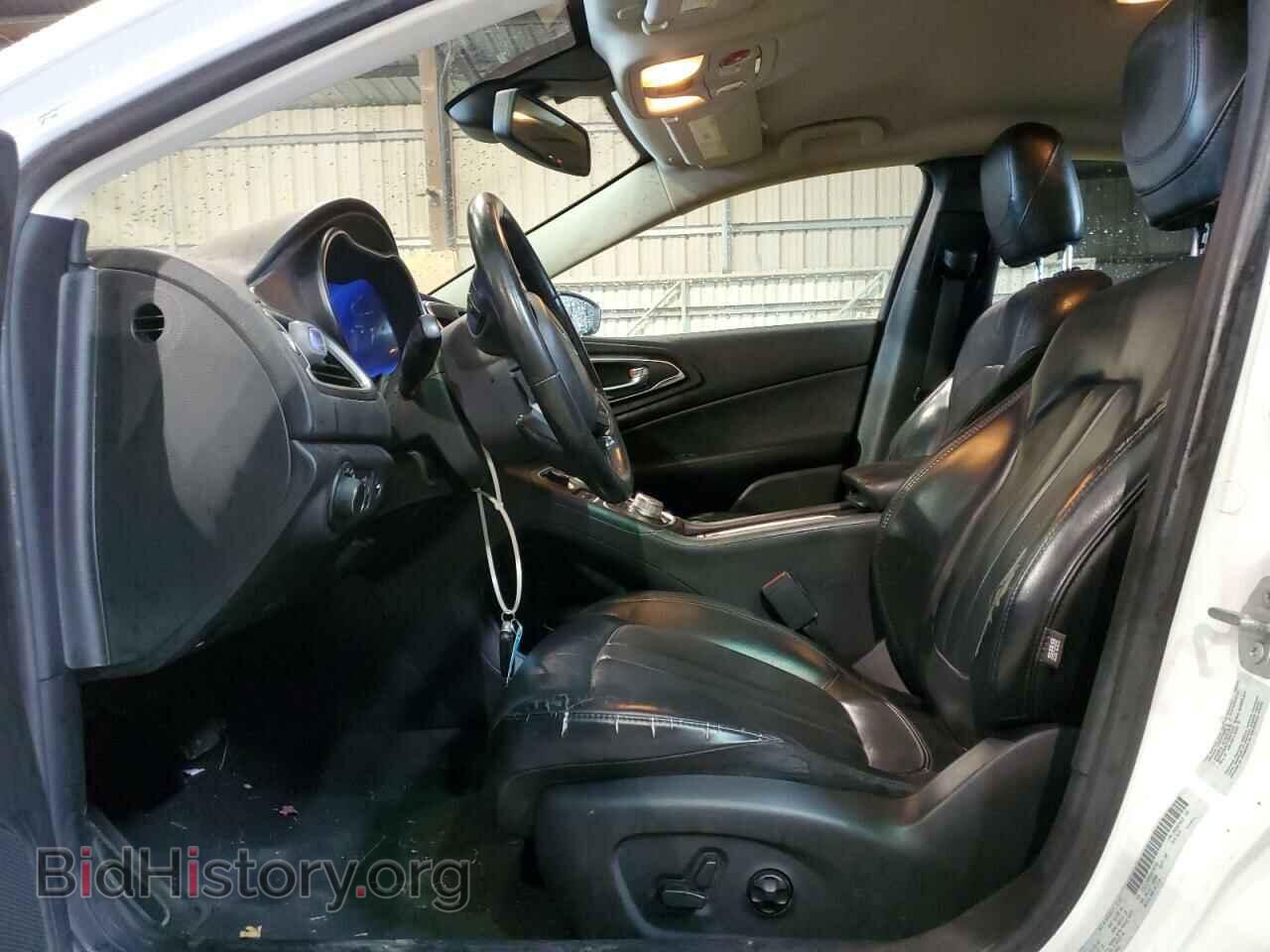 2016 CHRYSLER 200 - VIN: 1C3CCCABXGN174732 - Фото 7
