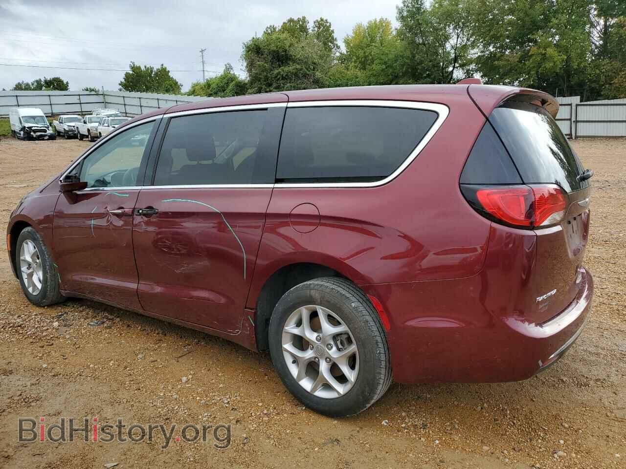 2019 CHRYSLER PACIFICA - VIN: 2C4RC1FG0KR710744 - Фото 2