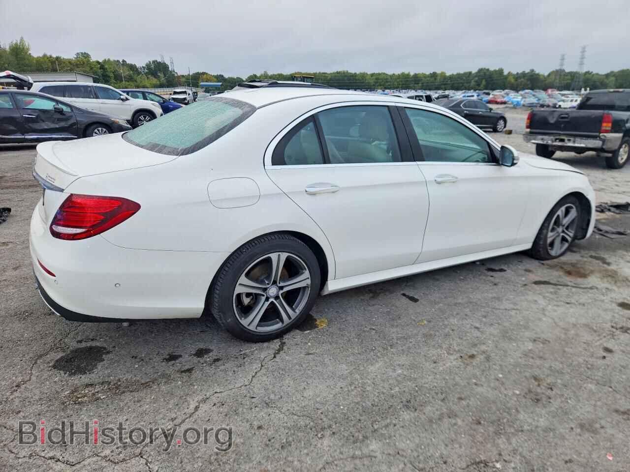 2017 MERCEDES-BENZ E-CLASS - VIN: WDDZF4JB6HA092675 - Фото 3