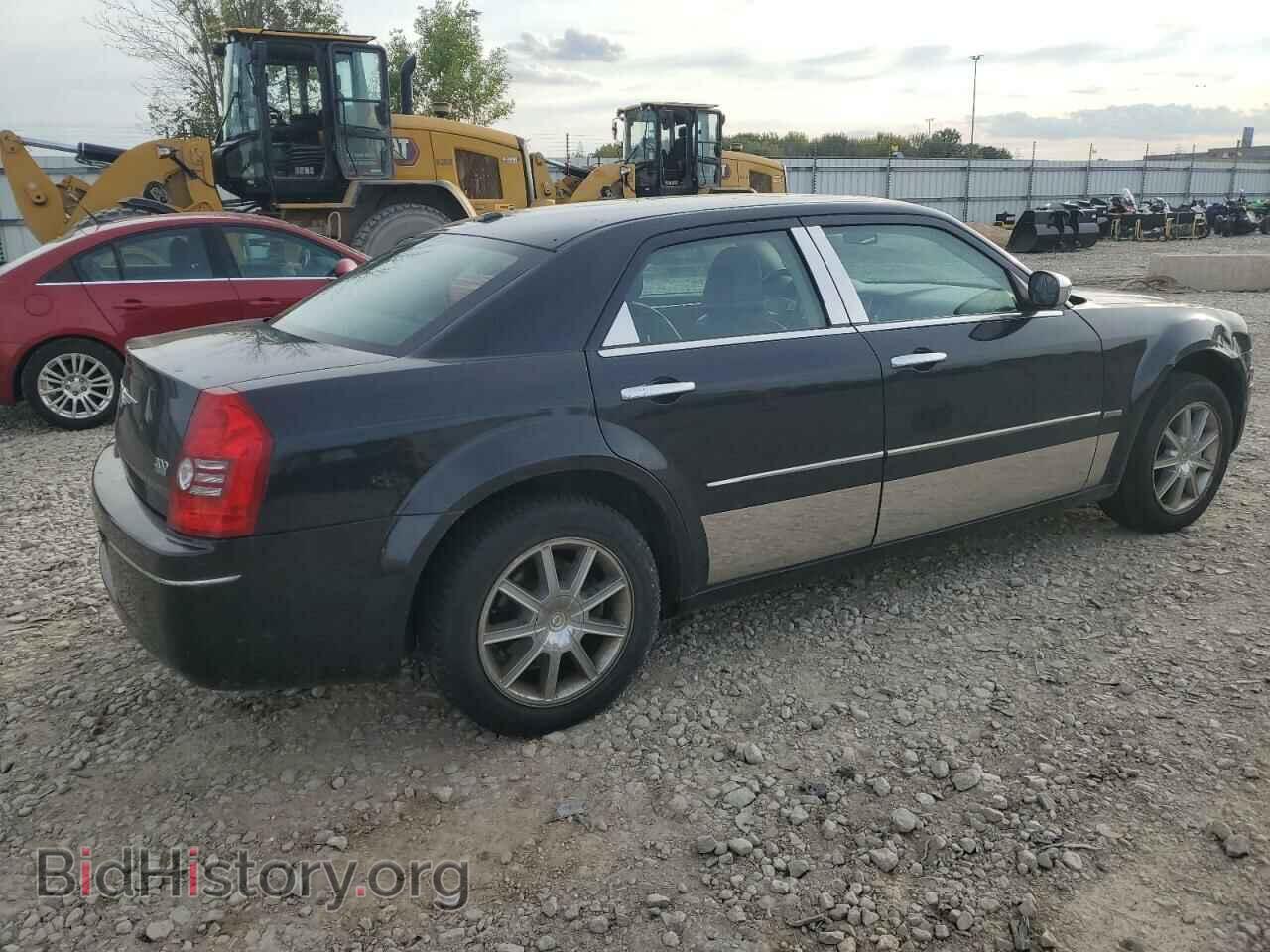 2010 CHRYSLER 300 - VIN: 2C3CK5CV7AH146103 - Фото 3