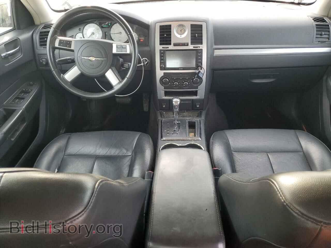 2010 CHRYSLER 300 - VIN: 2C3CK5CV7AH146103 - Фото 8