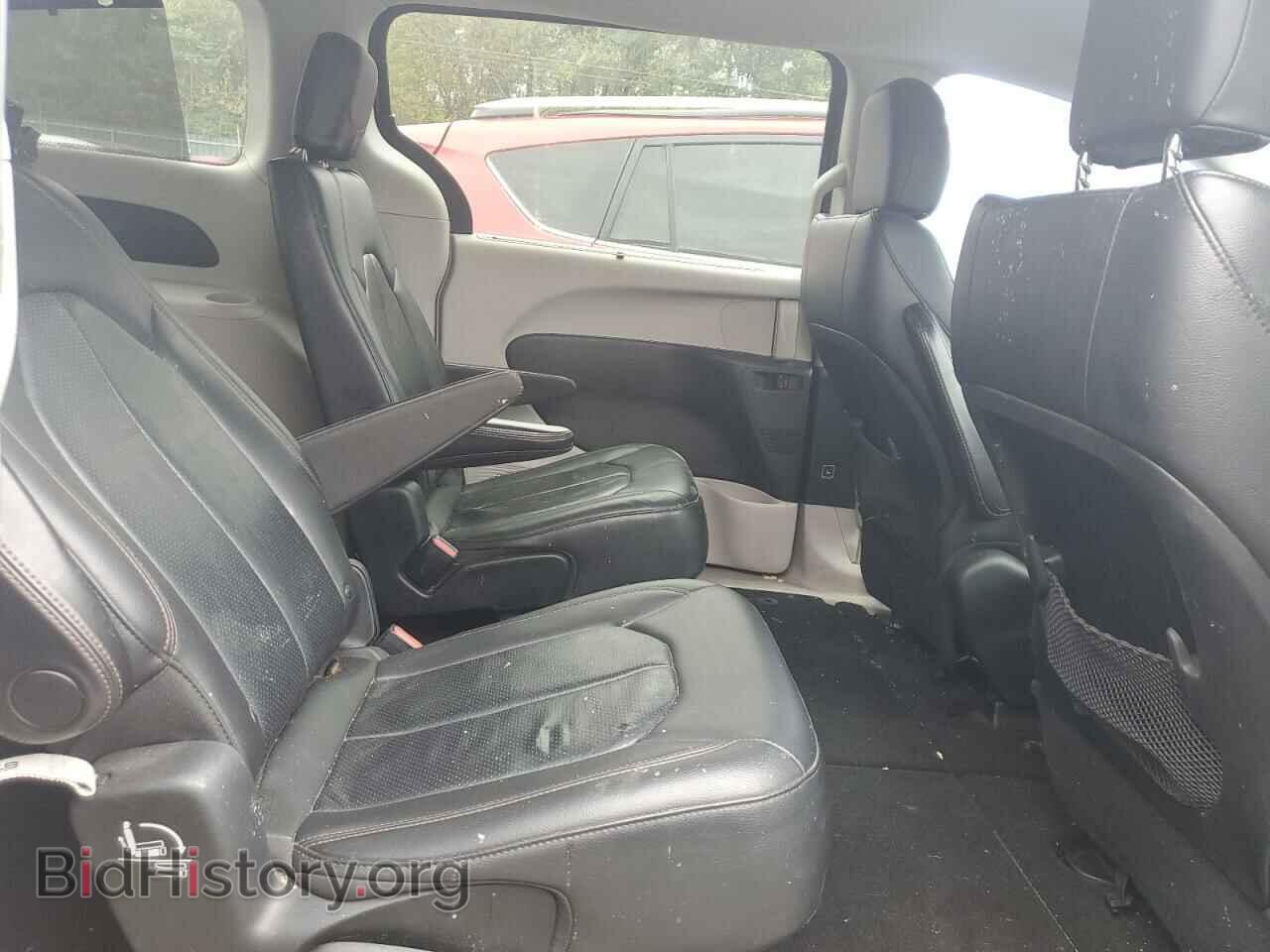2018 CHRYSLER PACIFICA - VIN: 2C4RC1BG5JR322641 - Фото 11