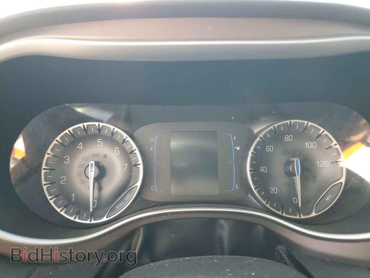 2018 CHRYSLER PACIFICA - VIN: 2C4RC1BG5JR322641 - Фото 9