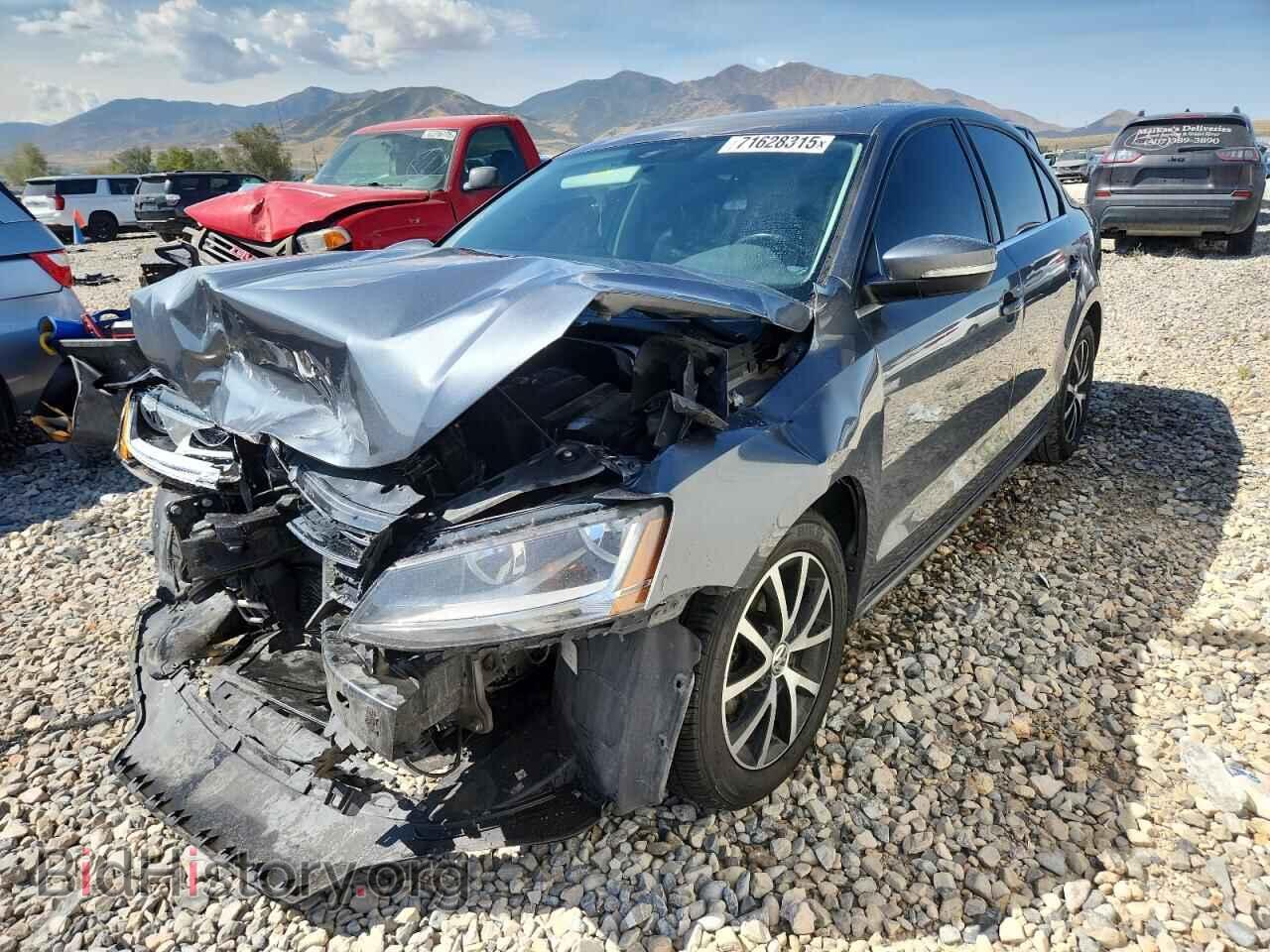 Фотография 3VWDB7AJ2HM230723 - VOLKSWAGEN JETTA 2017