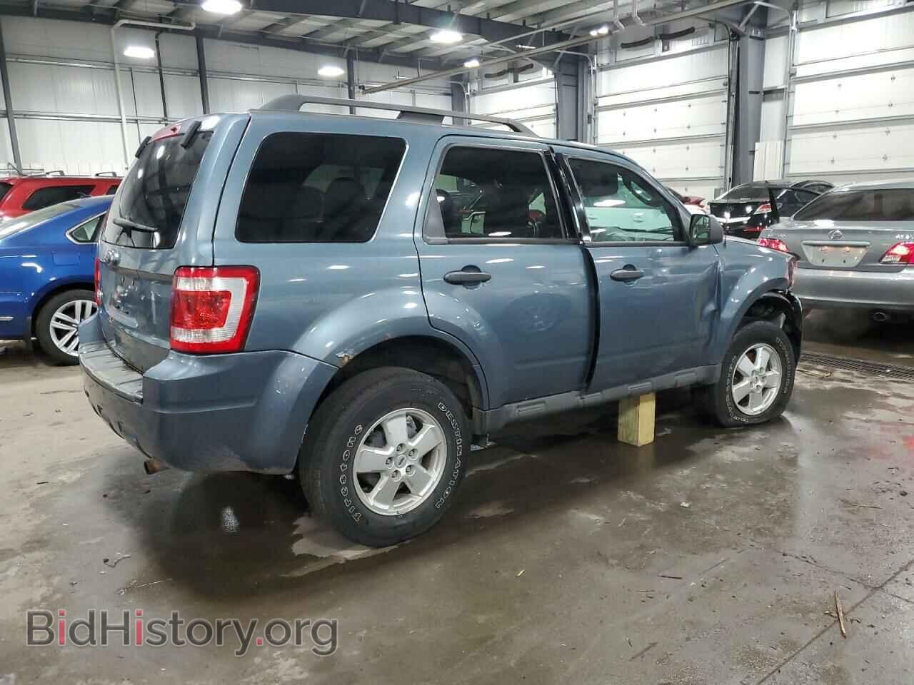 2011 FORD ESCAPE - VIN: 1FMCU9D74BKA22079 - Фото 3