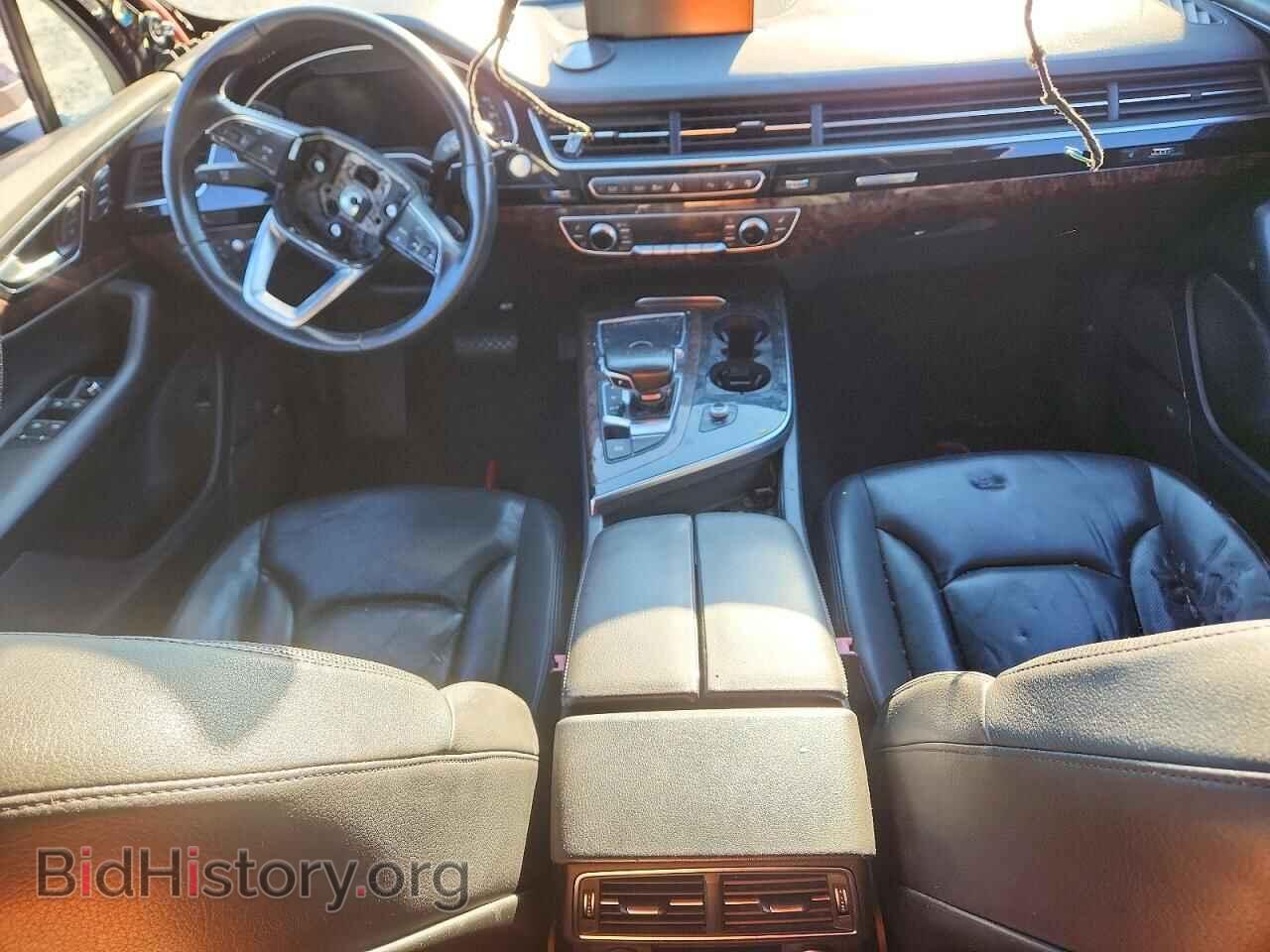 2017 AUDI Q7 - VIN: WA1VAAF76HD016683 - Photo 8