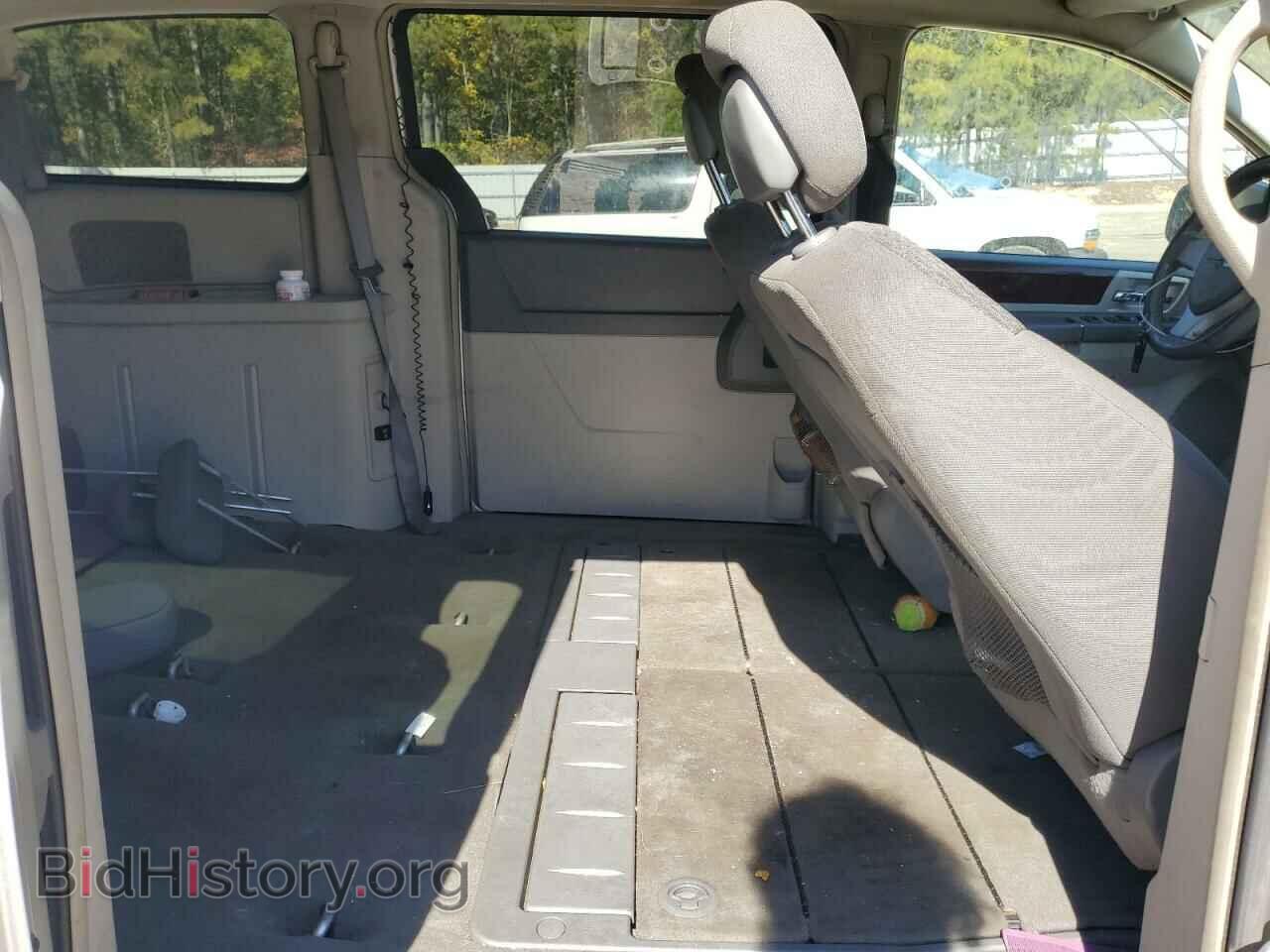 2010 CHRYSLER MINIVAN - VIN: 2A4RR5D14AR337706 - Photo 11