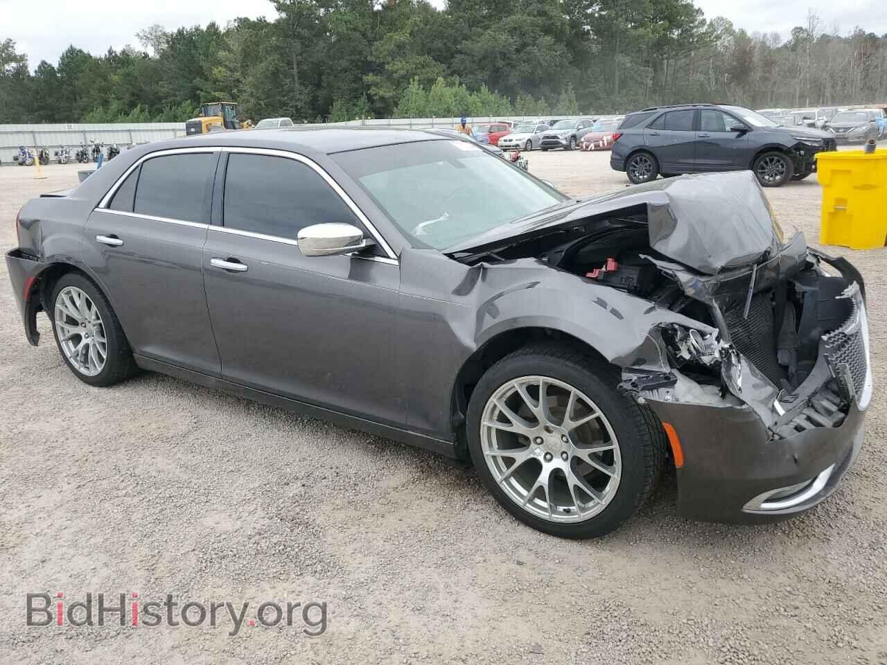 2019 CHRYSLER 300 - VIN: 2C3CCAEG8KH689613 - Фото 4