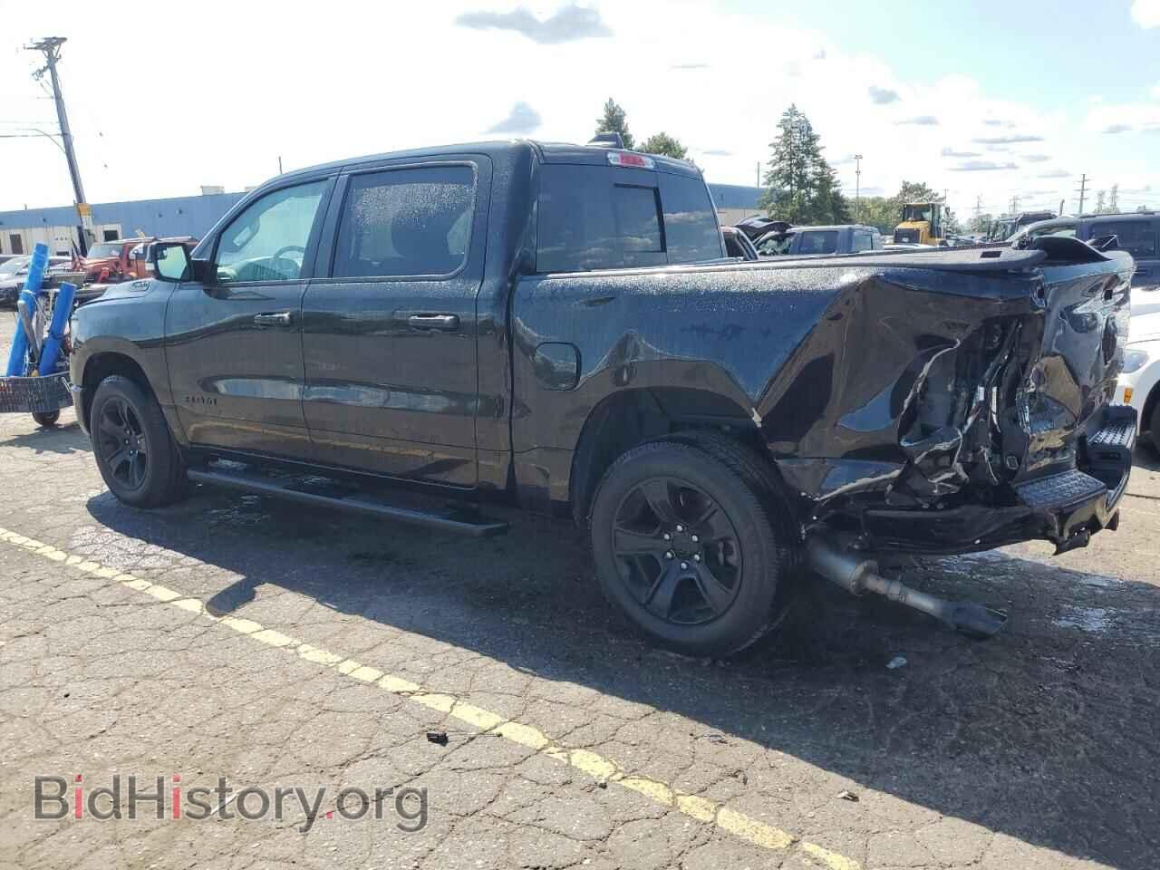 2020 RAM 1500 - VIN: 1C6SRFFT1LN328741 - Фото 2