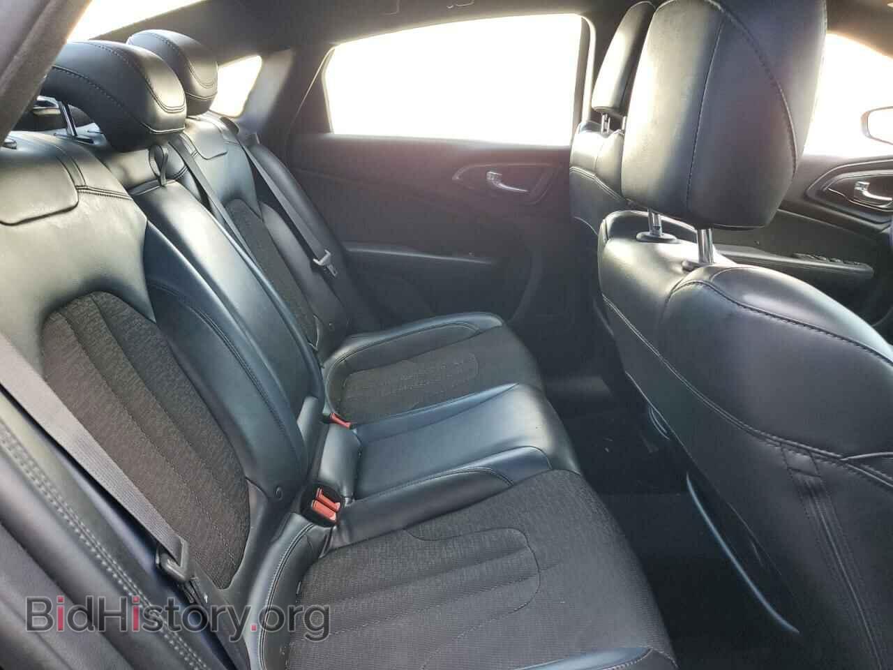 2015 CHRYSLER 200 - VIN: 1C3CCCBB1FN731850 - Фото 10