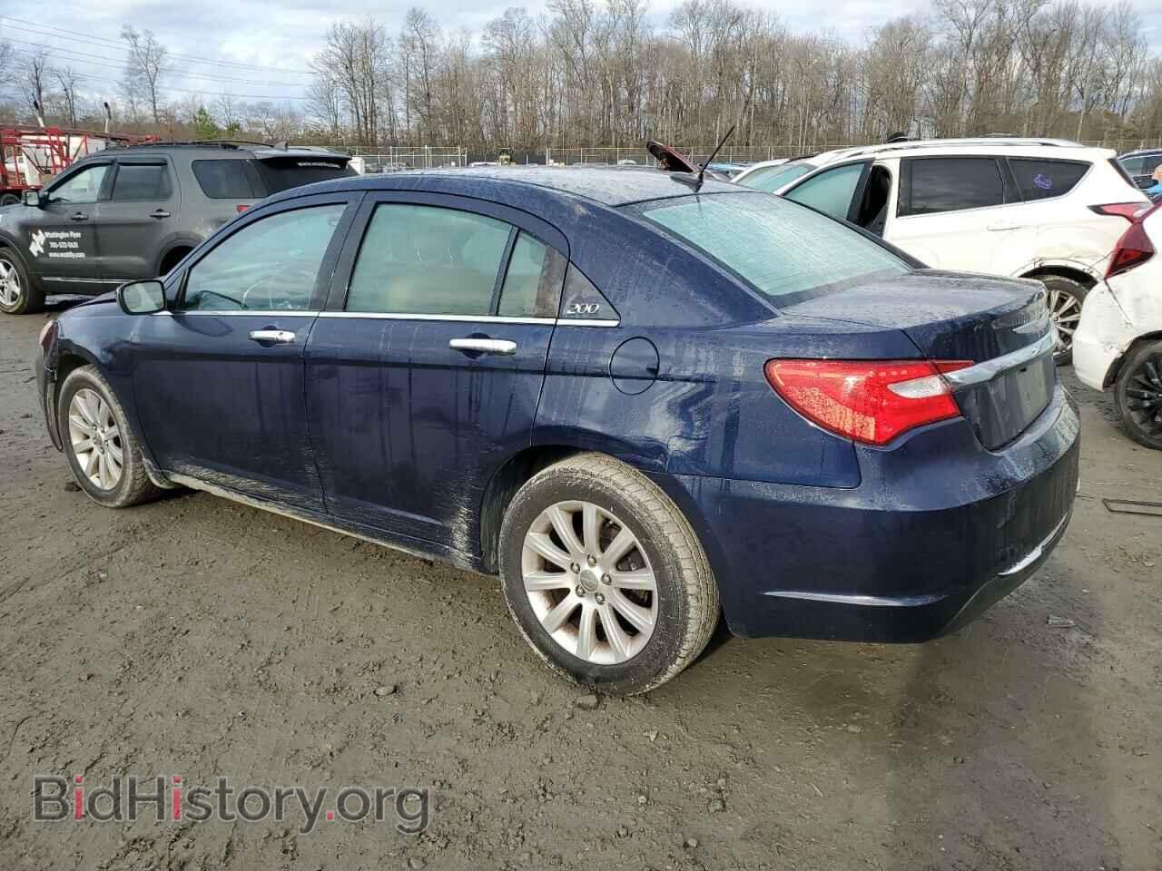 2013 CHRYSLER 200 - VIN: 1C3CCBCG2DN577957 - Photo 2