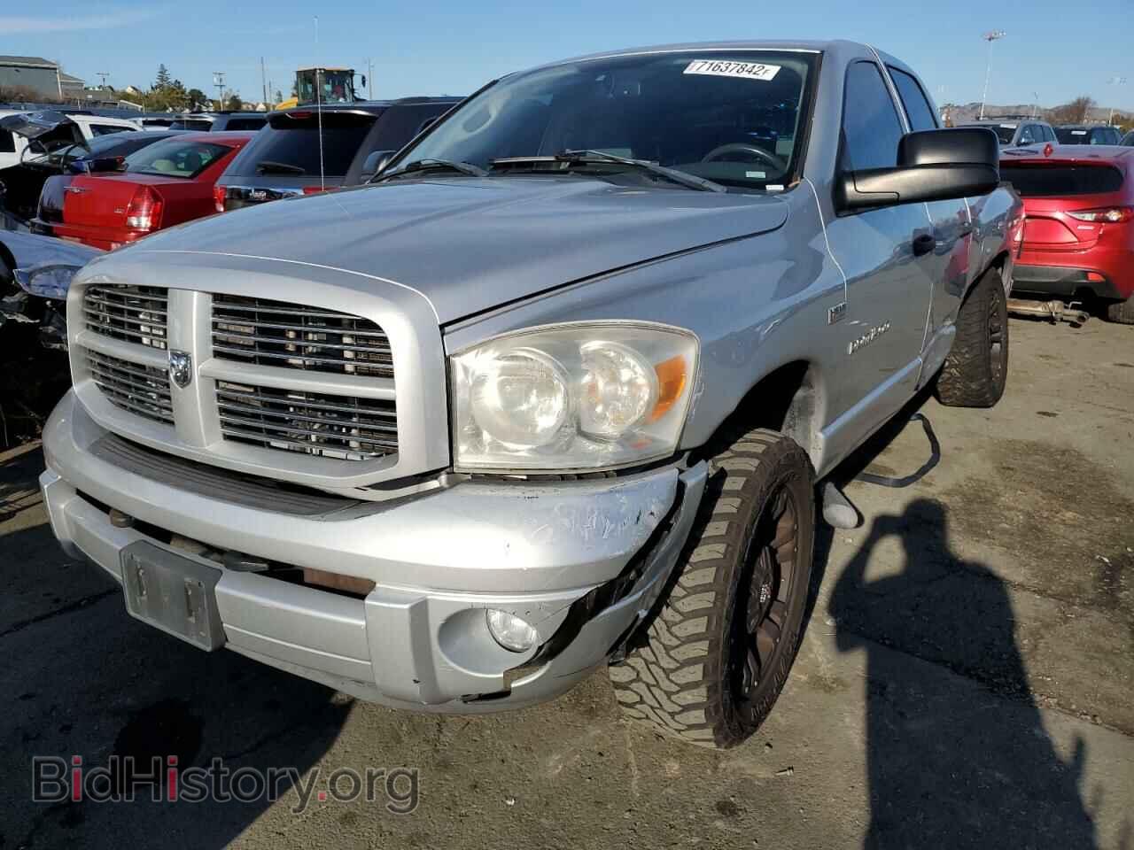 Photo 1D7HU18257S198324 - DODGE RAM 1500 2007