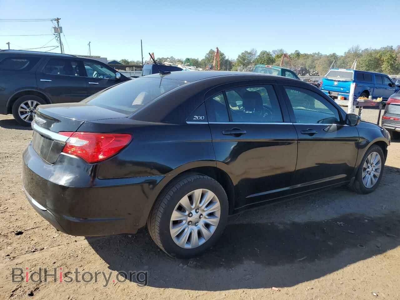 2012 CHRYSLER 200 - VIN: 1C3CCBAB2CN330802 - Фото 3