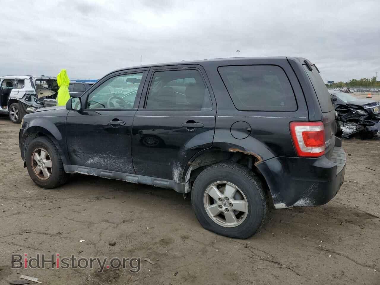 2010 FORD ESCAPE - VIN: 1FMCU9C76AKA81344 - Фото 2