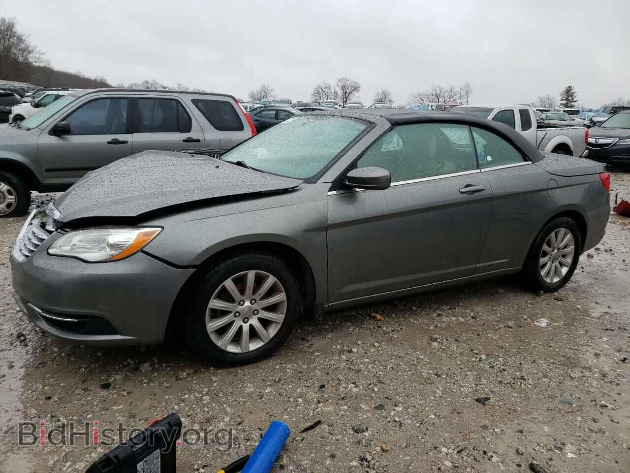 Фотография 1C3BCBEBXDN526686 - CHRYSLER 200 2013
