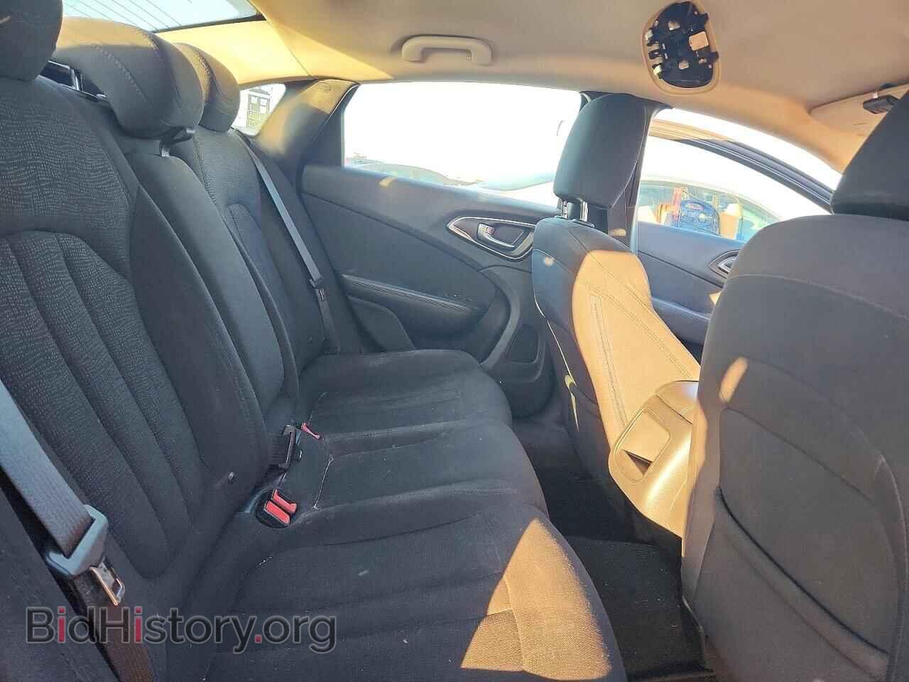 2015 CHRYSLER 200 - VIN: 1C3CCCAB9FN737462 - Фото 10