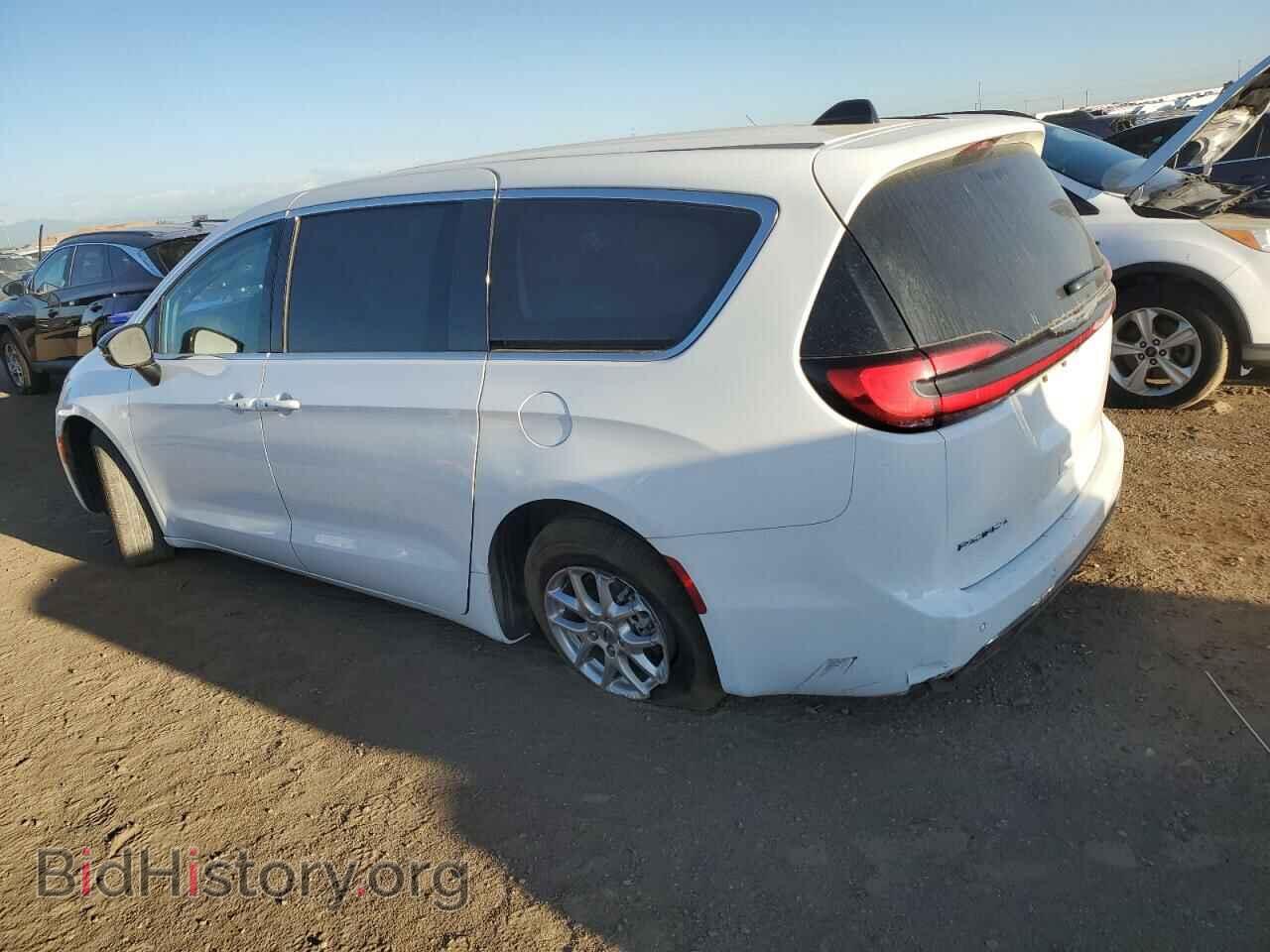 2024 CHRYSLER PACIFICA - VIN: 2C4RC1BG1RR117586 - Фото 2