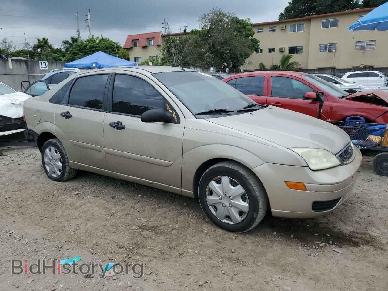 2007 FORD FOCUS - VIN: 1FAFP34N17W292686 - Photo 4