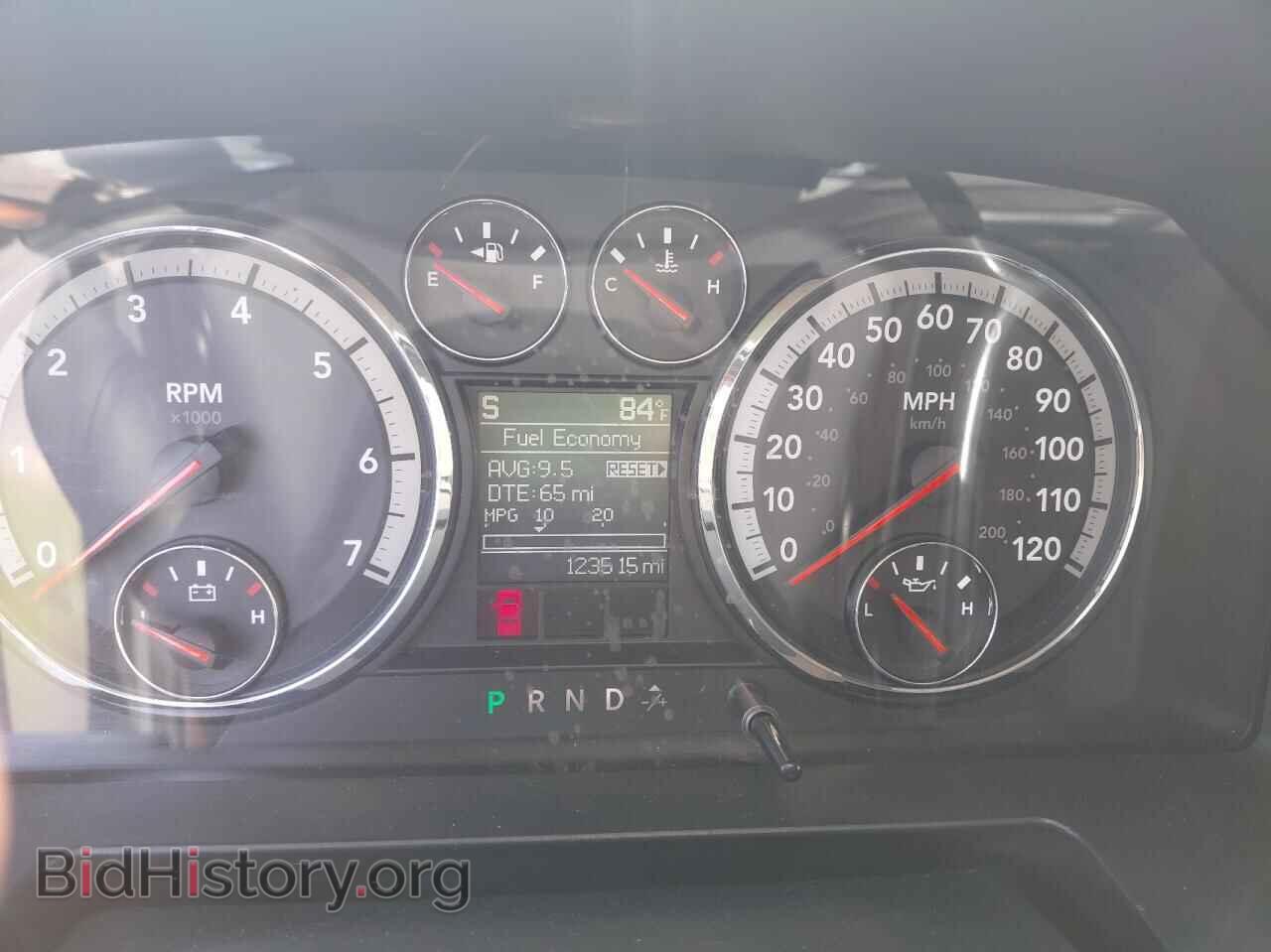 2011 DODGE All Models - VIN: 3D7TT2CT1BG545716 - Фото 8