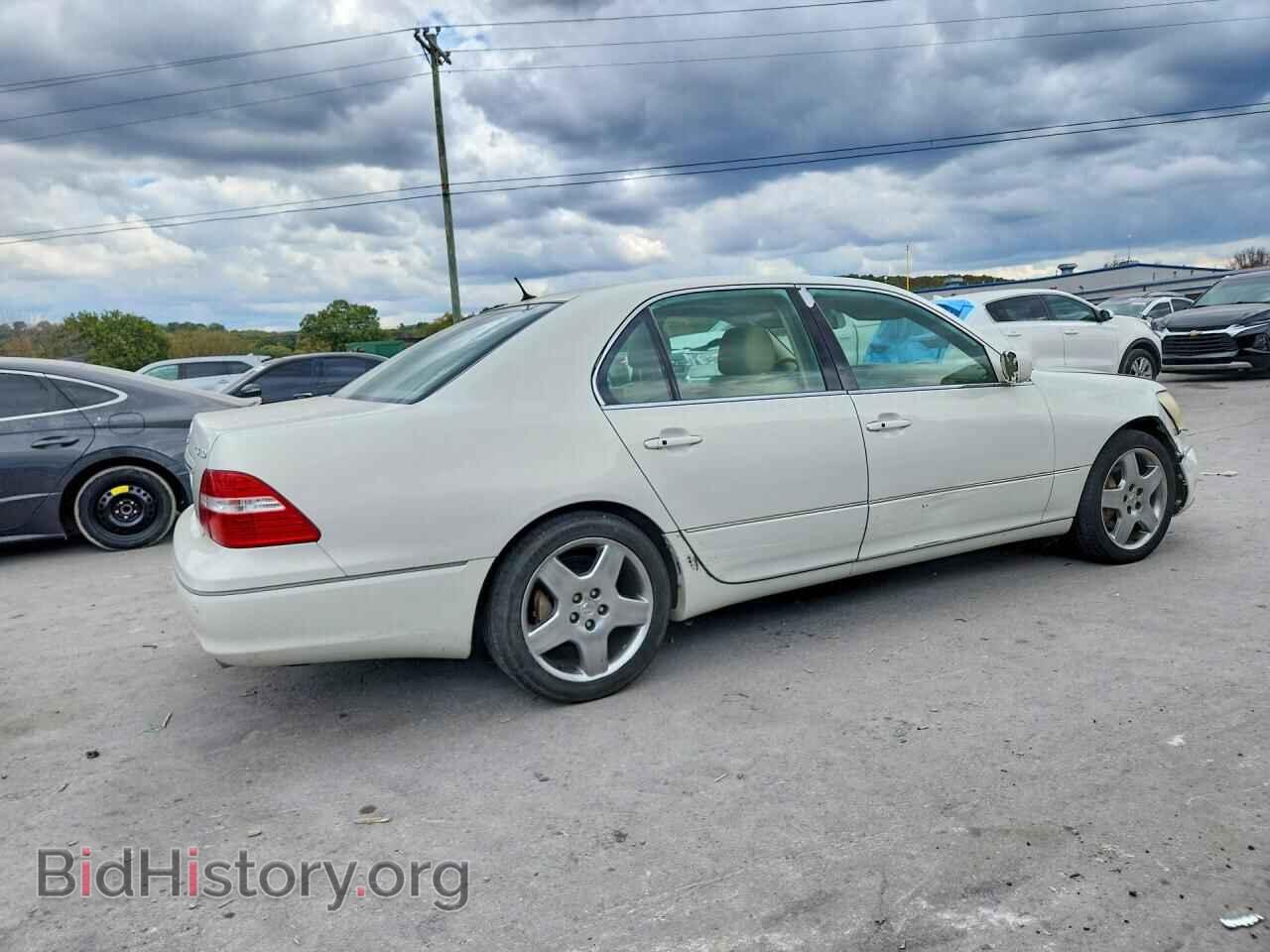 2005 LEXUS LS430 - VIN: JTHBN36F855024577 - Photo 3