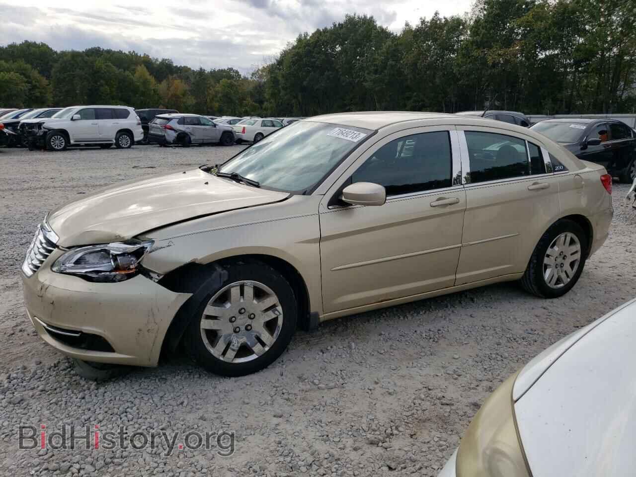 Photo 1C3BC4FB2BN515639 - CHRYSLER 200 2011