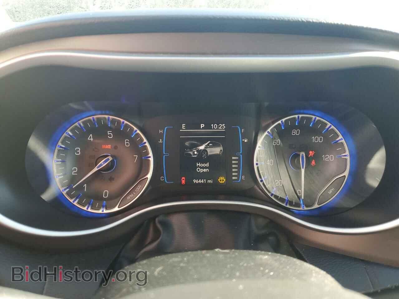 2017 CHRYSLER PACIFICA - VIN: 2C4RC1BG3HR745468 - Фото 9