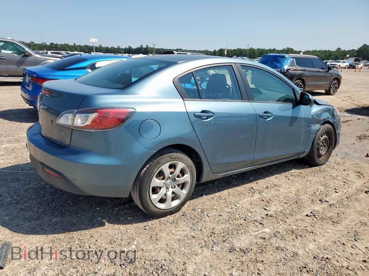 2011 MAZDA 3 - VIN: JM1BL1UGXB1415983 - Фото 3