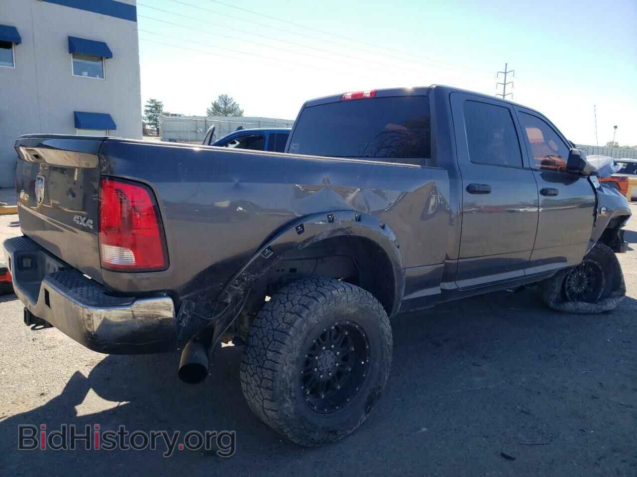 2014 RAM All Models - VIN: 3C6UR5CL0EG141106 - Photo 3