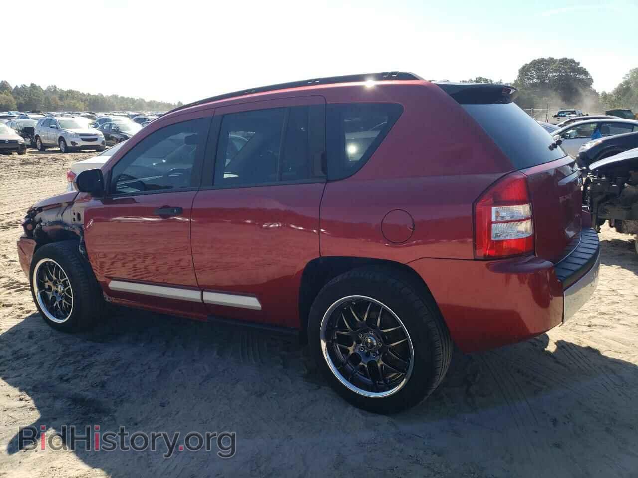 2007 JEEP COMPASS - VIN: 1J8FT57W17D265952 - Фото 2