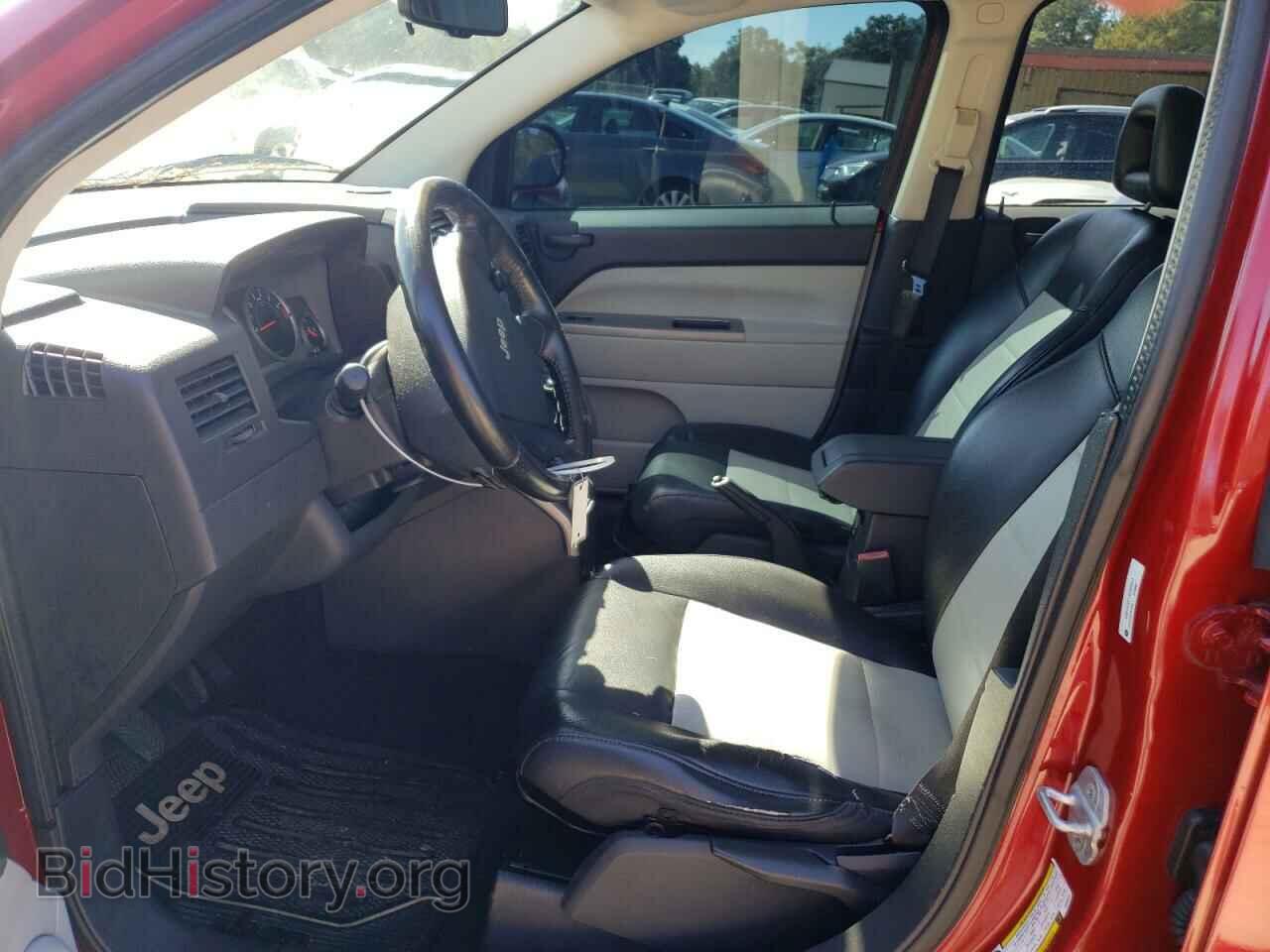 2007 JEEP COMPASS - VIN: 1J8FT57W17D265952 - Фото 7