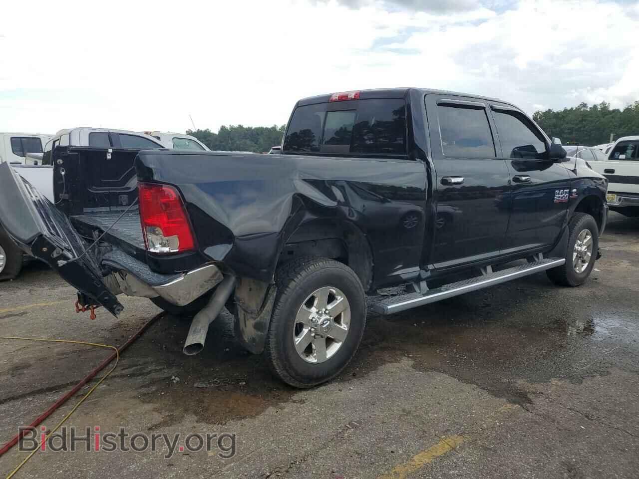 2015 RAM All Models - VIN: 3C6UR5DL3FG558266 - Фото 3