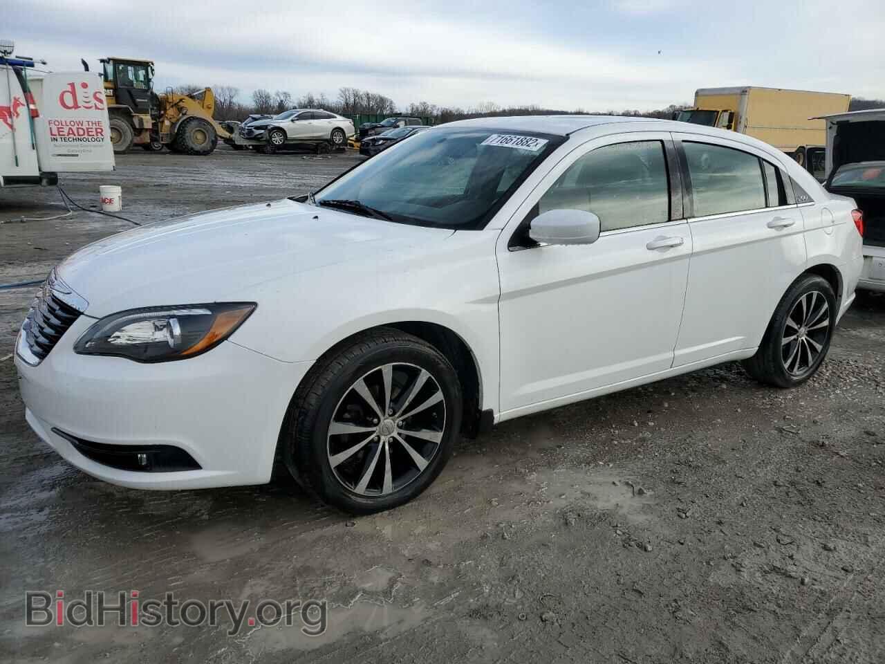 Photo 1C3CCBCG5DN634765 - CHRYSLER 200 2013
