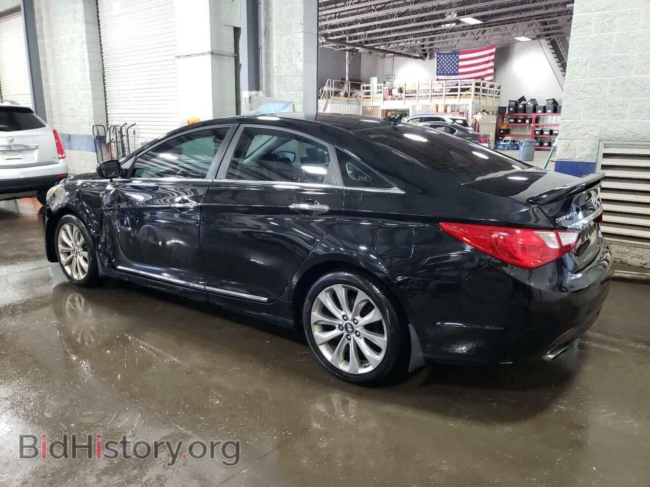 2013 HYUNDAI SONATA - VIN: 5NPEC4AC5DH775061 - Фото 2