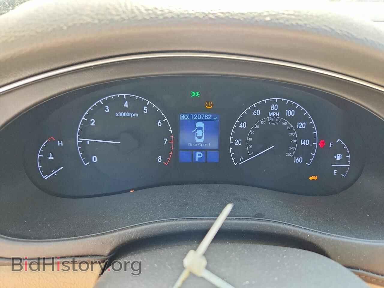 2012 HYUNDAI GENESIS - VIN: KMHGC4DD6CU202490 - Photo 9